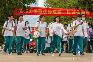 张曼源：字母招黑因自己把脏活干了 库里有追梦&扎扎才有完美人设